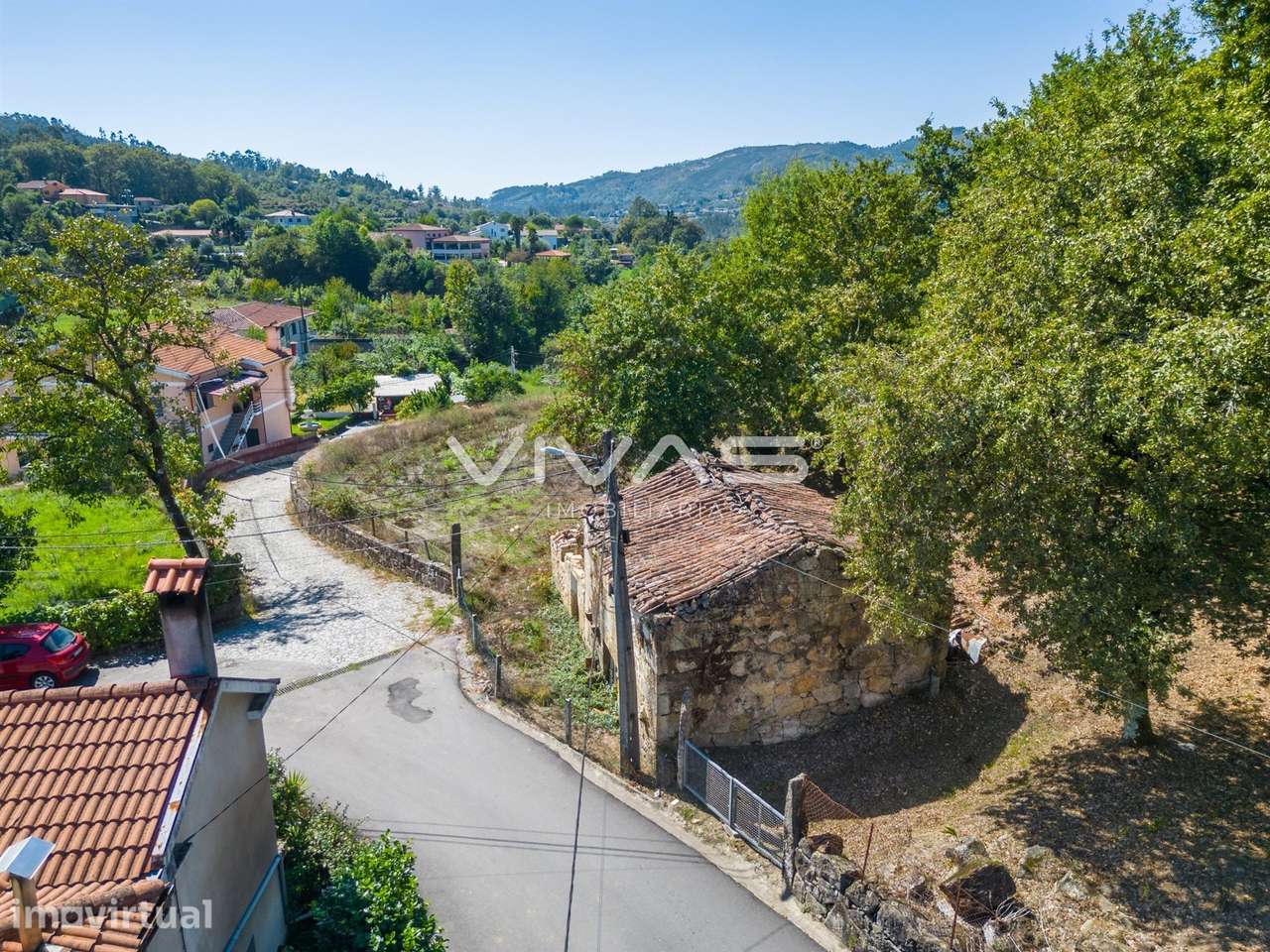 Moradia para Restaurar T0 Venda em Souto,Terras de Bouro - Grande imagem: 5/15