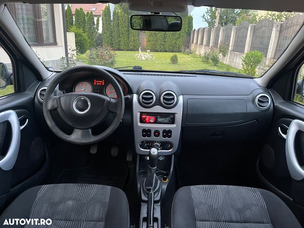 Dacia Logan - 5