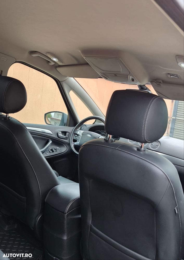 Ford S-Max 2.0 TDCi Titanium - 16