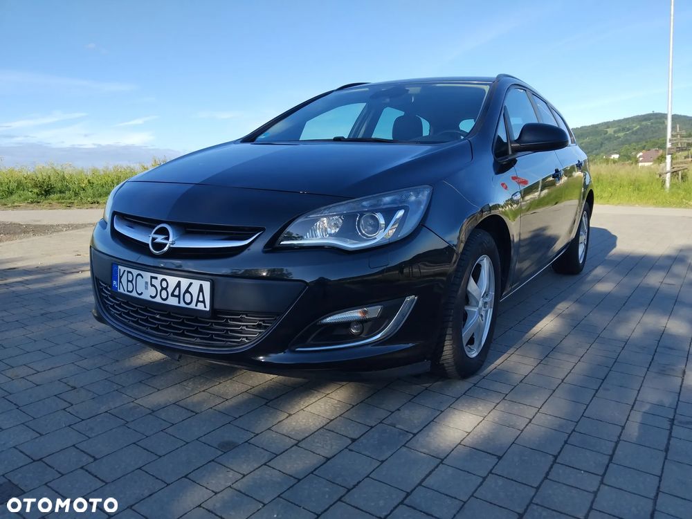 Opel Astra 1.4 Turbo 150 Jahre - 1