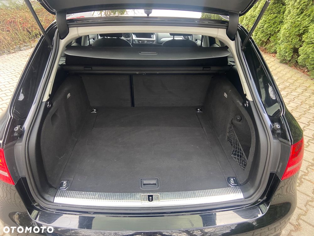 Audi A4 Avant 2.0 TDI DPF clean diesel multitronic Ambiente - 4