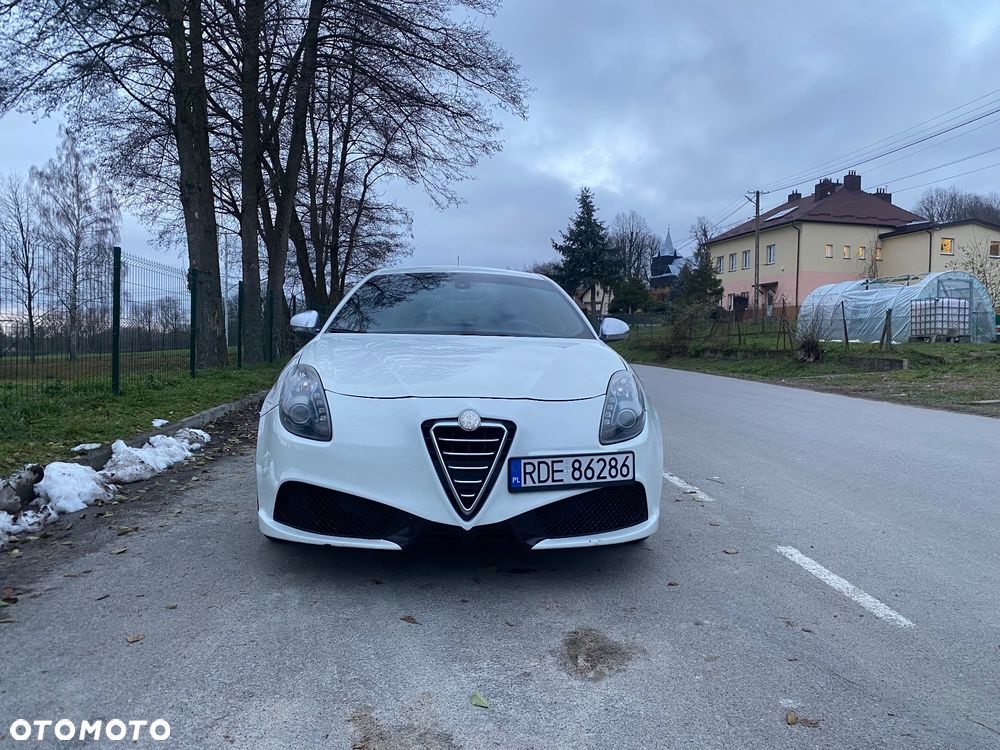 Alfa Romeo Giulietta 1750 TBi Quadrifoglio Verde - 9