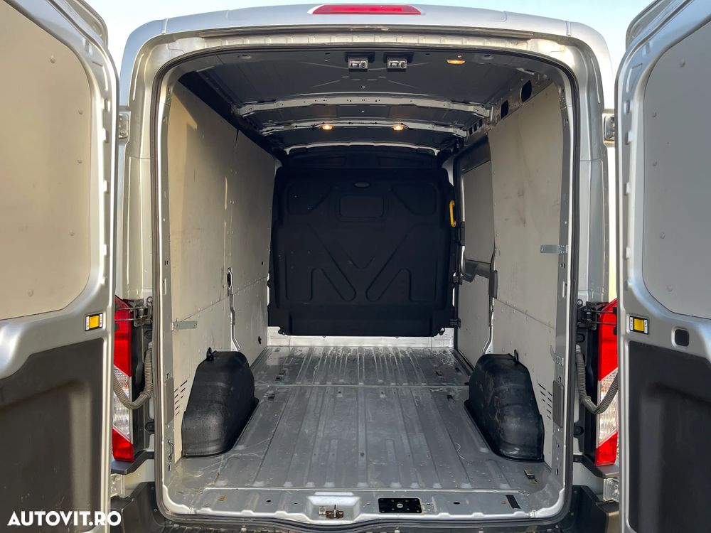 Ford Transit - 9
