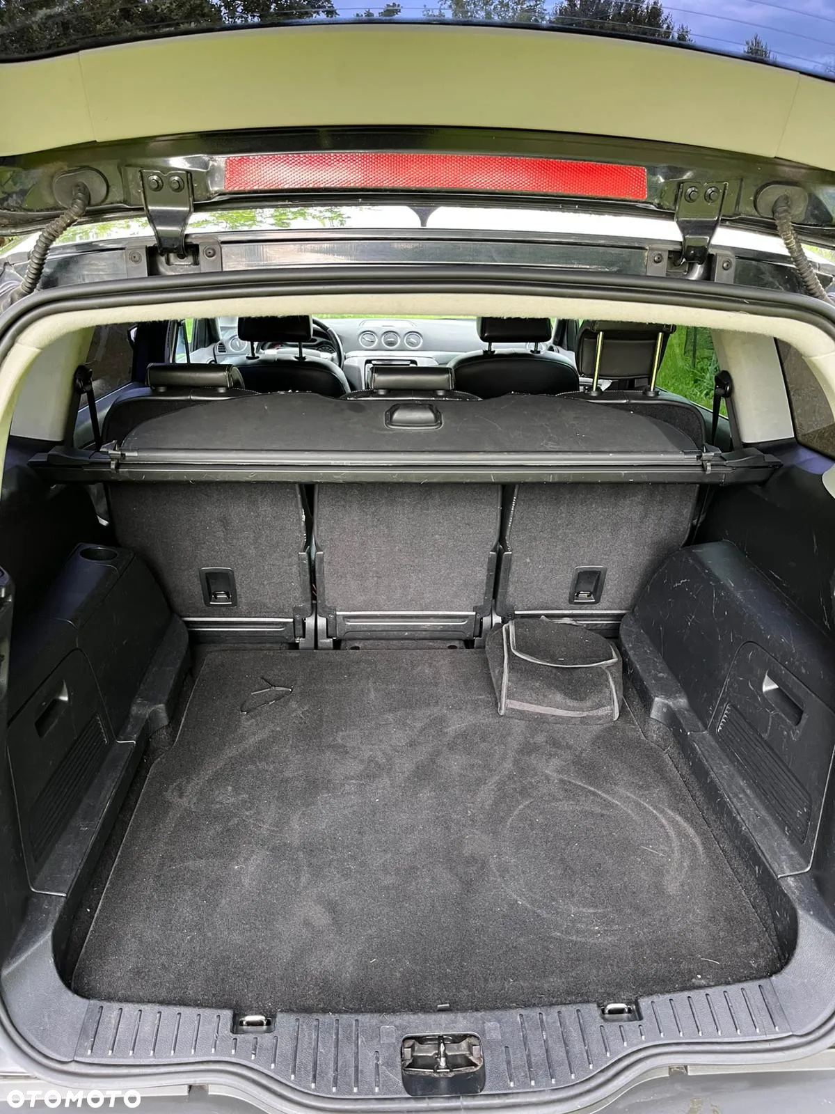 Ford S-Max - 10
