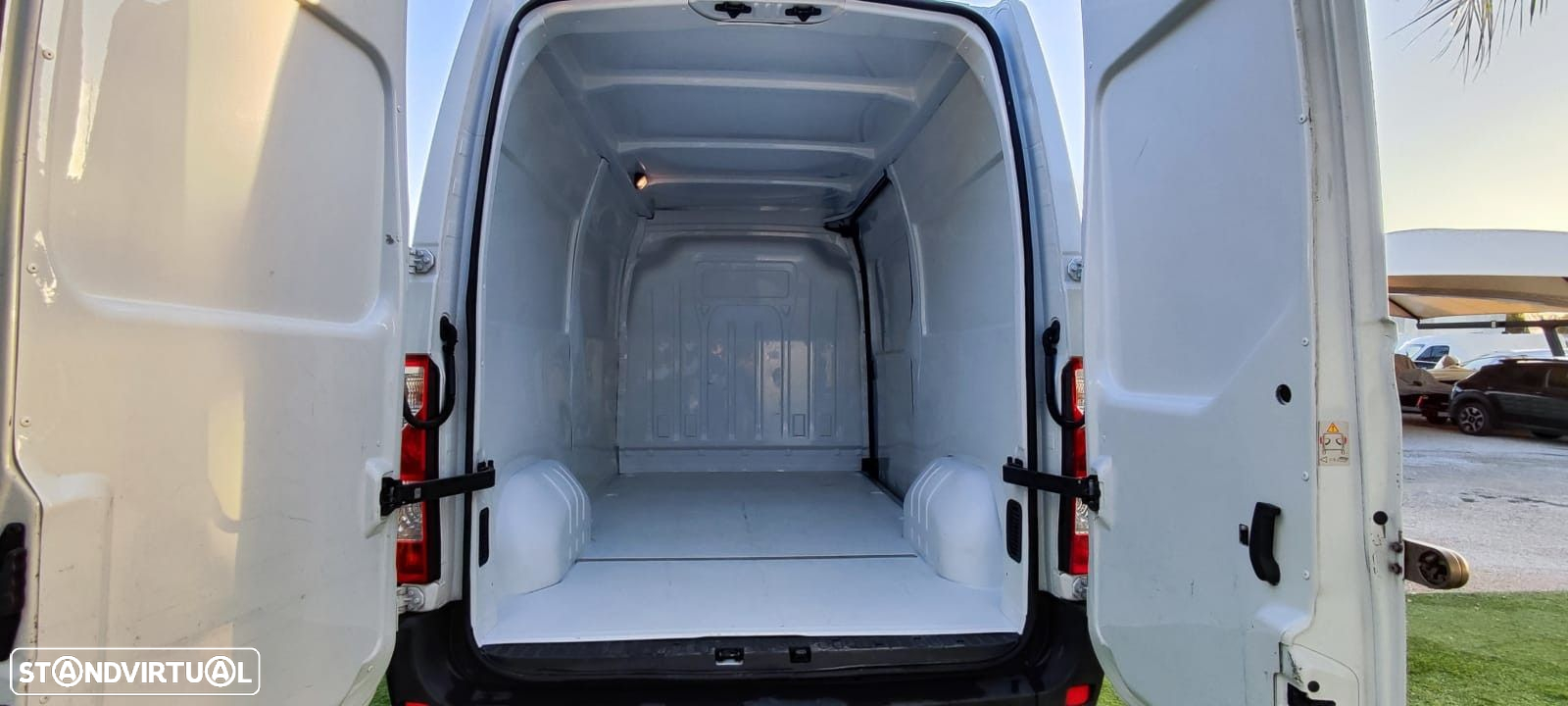 Renault master 2.3 dci fibrada - 4