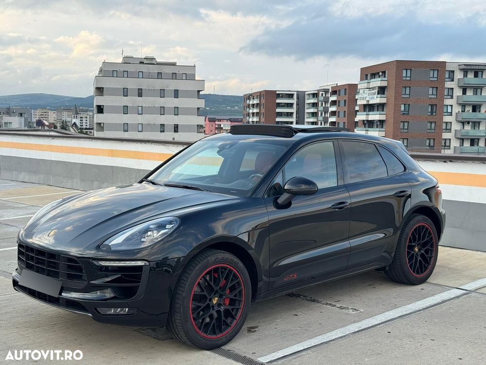 Porsche Macan GTS PDK - 11