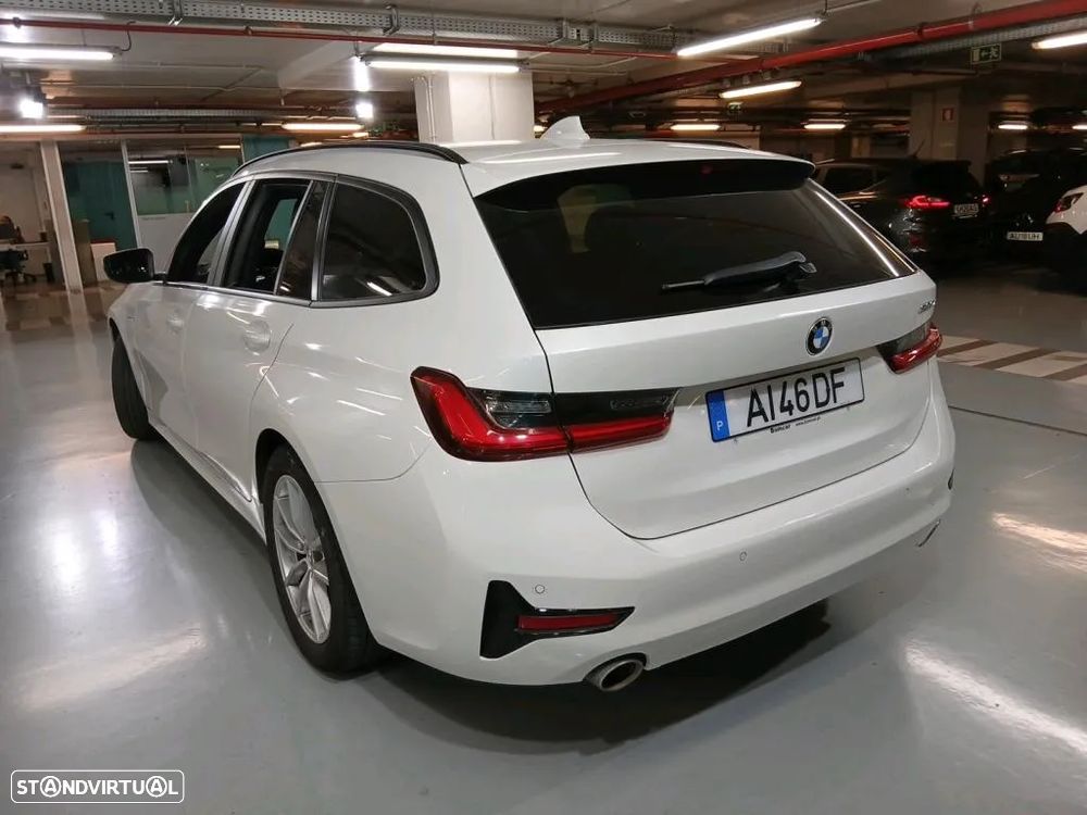 BMW 330 e Touring Corporate Edition Auto - 2
