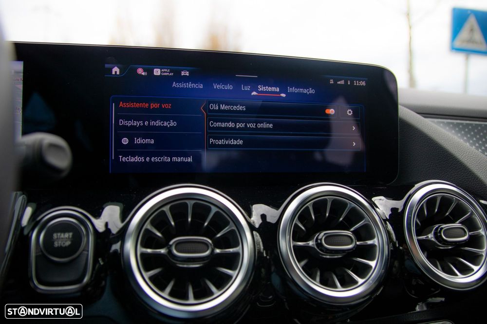 Mercedes-Benz EQA 300 4Matic Progressive - 24