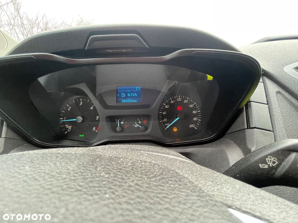 Ford Transit - 10