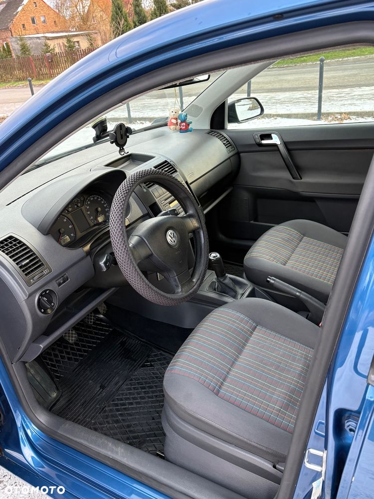 Volkswagen Polo 1.2 Trendline - 31
