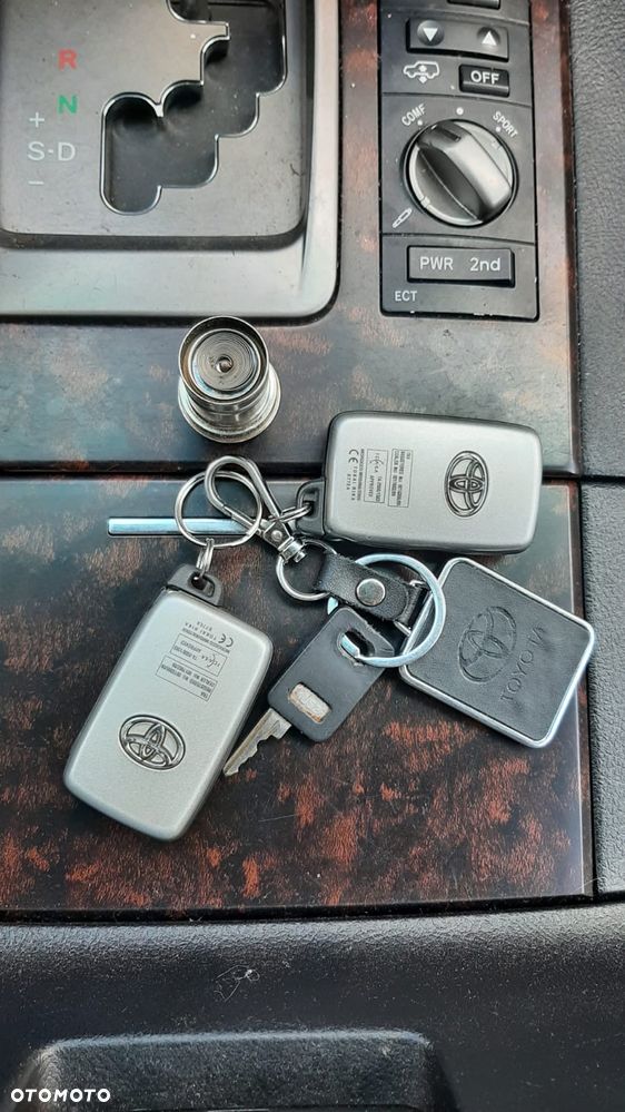 Toyota Land Cruiser LC 4.5 V8 D-4D Prestige 7os - 37