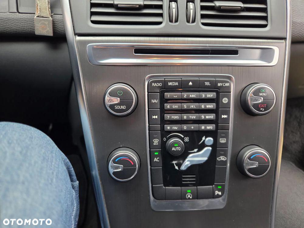 Volvo XC 60 D4 Drive-E Kinetic - 20