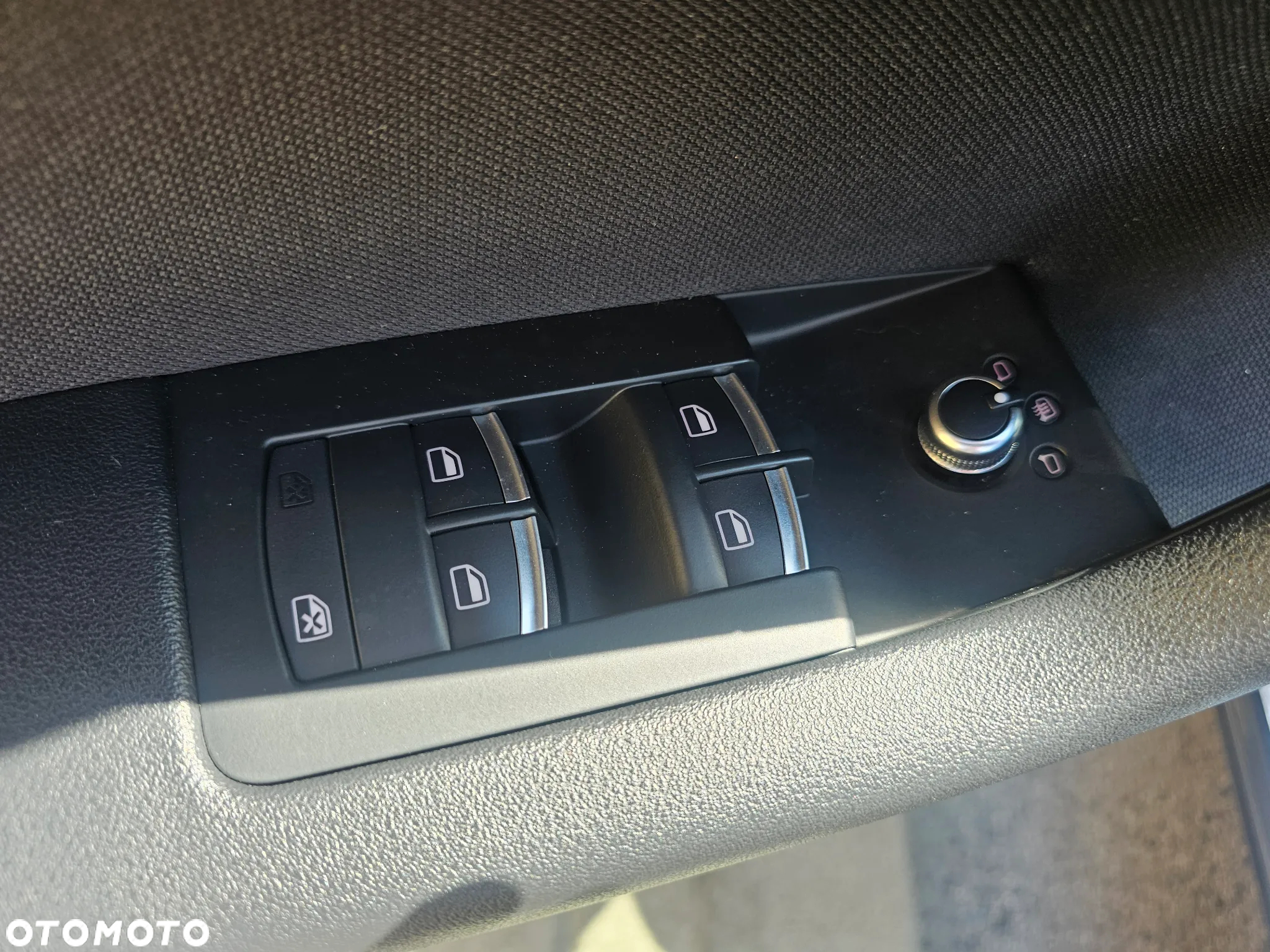 Audi A3 ver-1-4-tfsi-sportback-attraction - 31