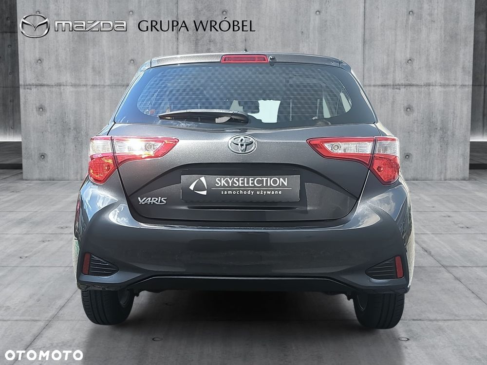 Toyota Yaris 1.5 Selection - 6