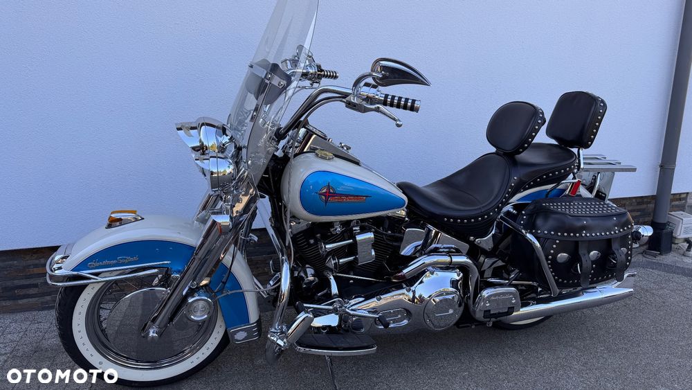 Harley-Davidson Softail Heritage Classic - 22