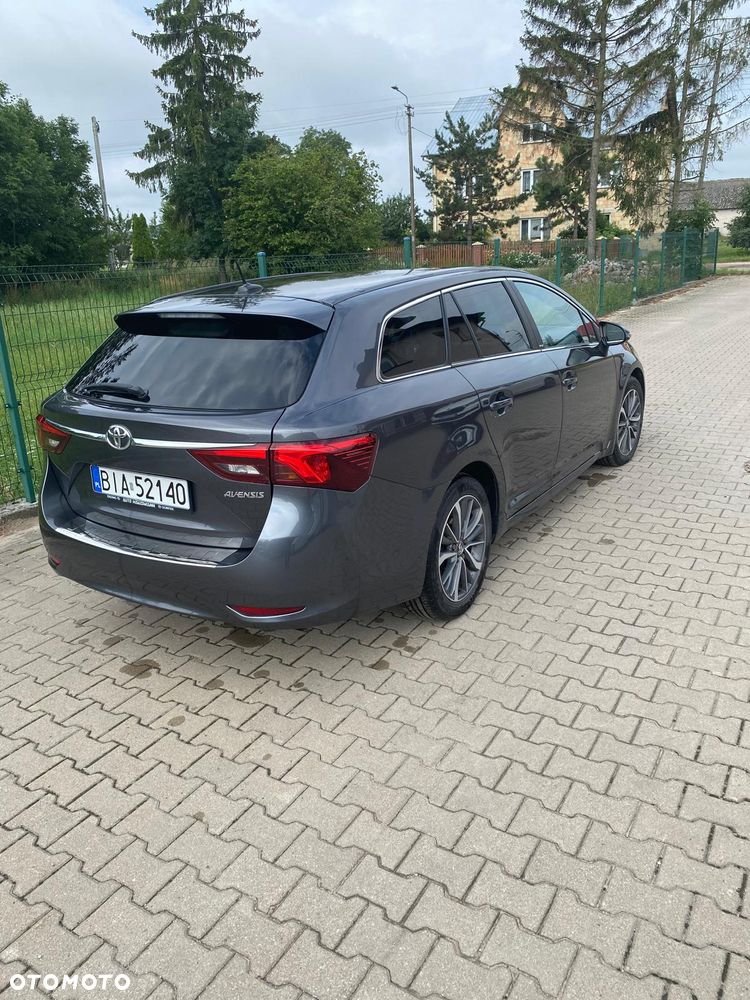 Toyota Avensis 2.0 D-4D Prestige - 8