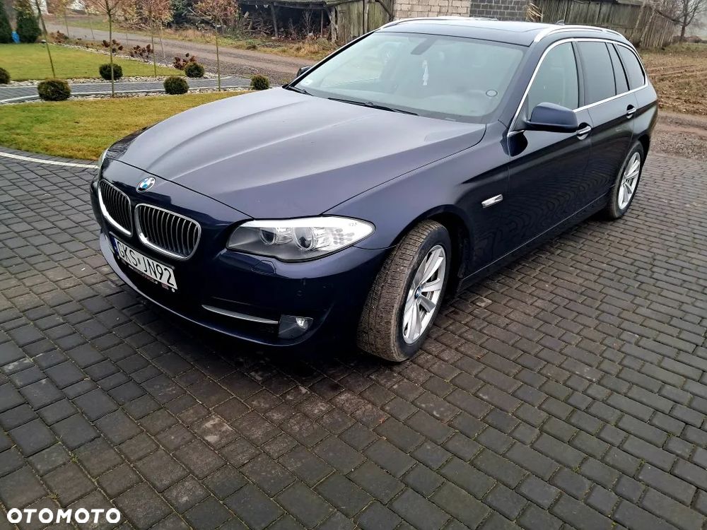 BMW Seria 5 520d - 2