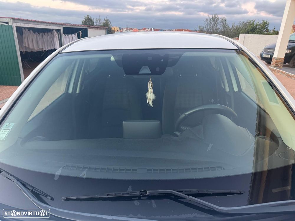 Mazda 2 SKYACTIV-G 90 Center-Line - 2