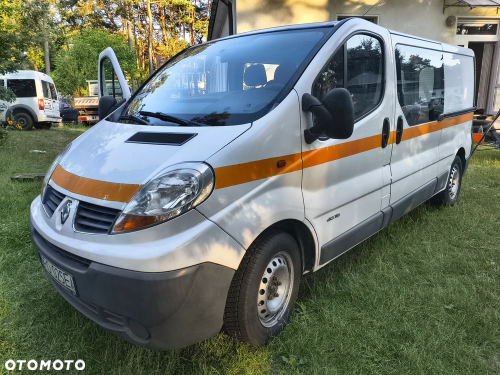 Renault Trafic - 2