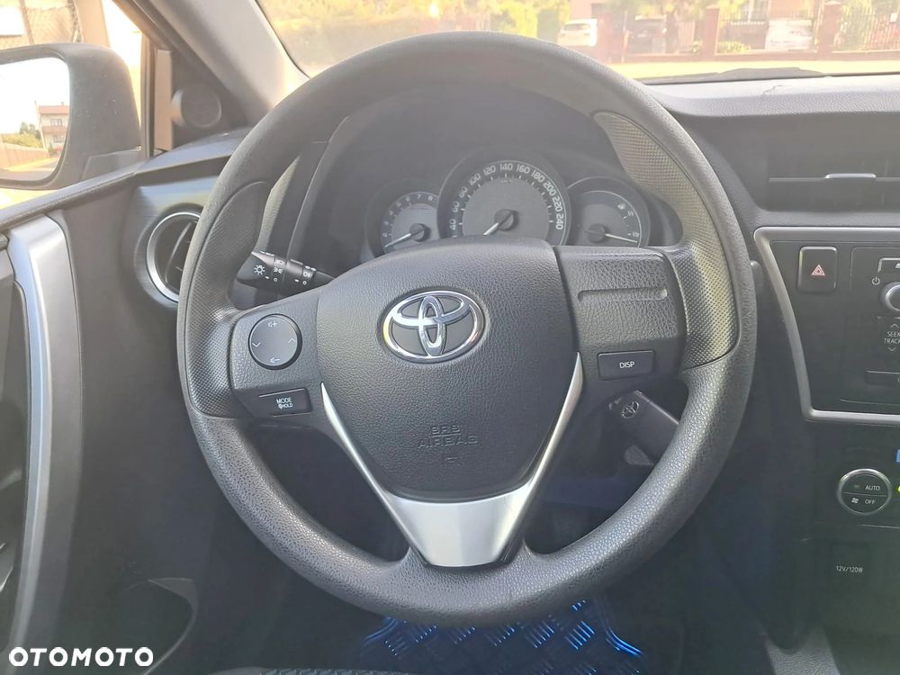 Toyota Auris 1.33 VVT-i Luna - 20