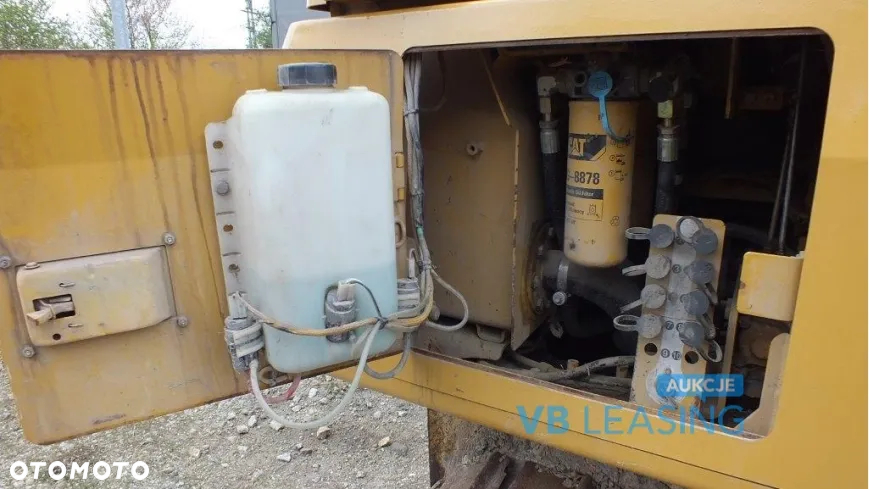 Caterpillar D3G LGP - 16