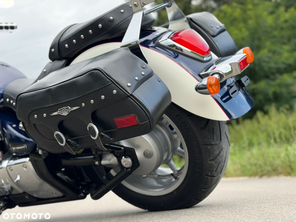 Suzuki Boulevard - 4