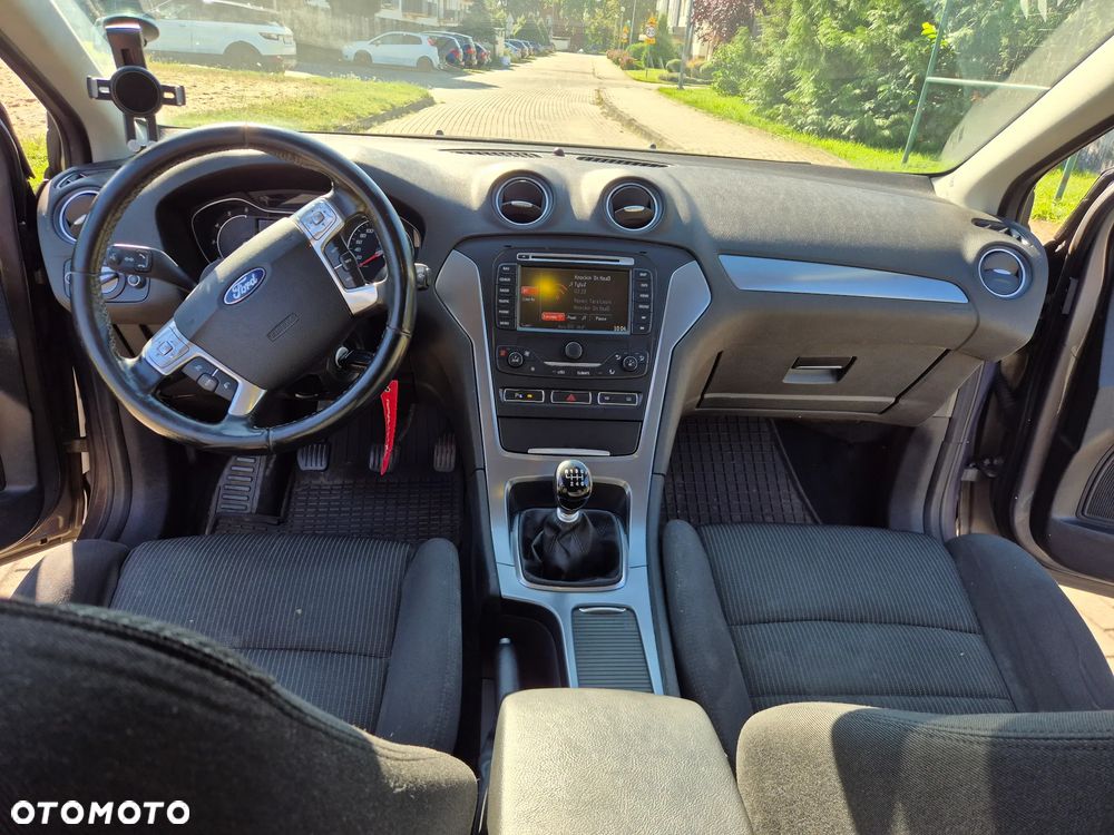 Ford Mondeo 2.0 TDCi Titanium - 8