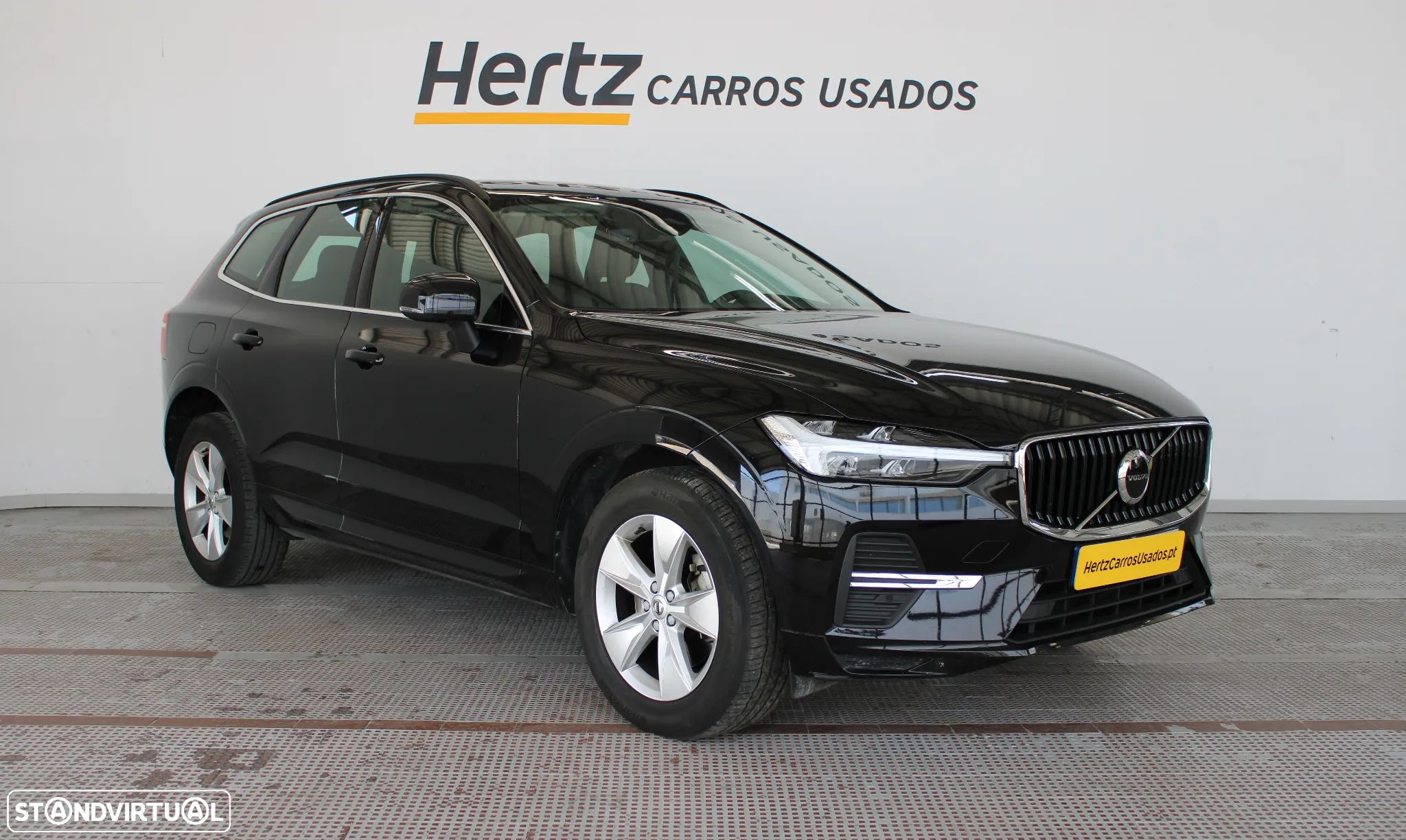 Volvo XC 60 2.0 B4 Momentum Plus - 1