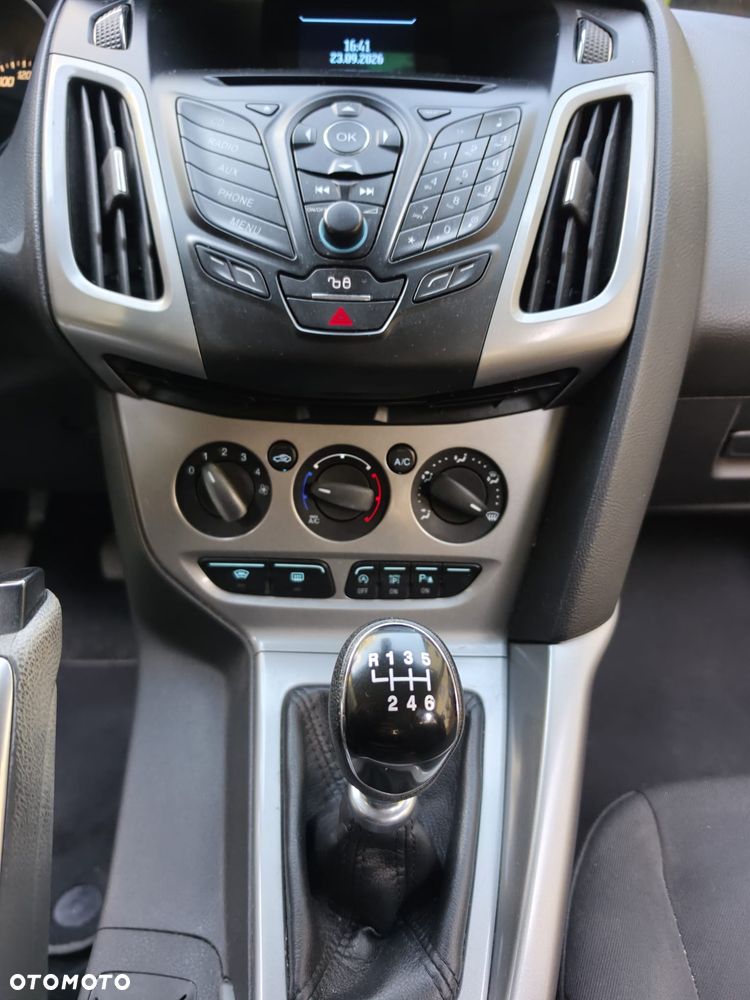 Ford Focus 1.0 EcoBoost Edition - 23