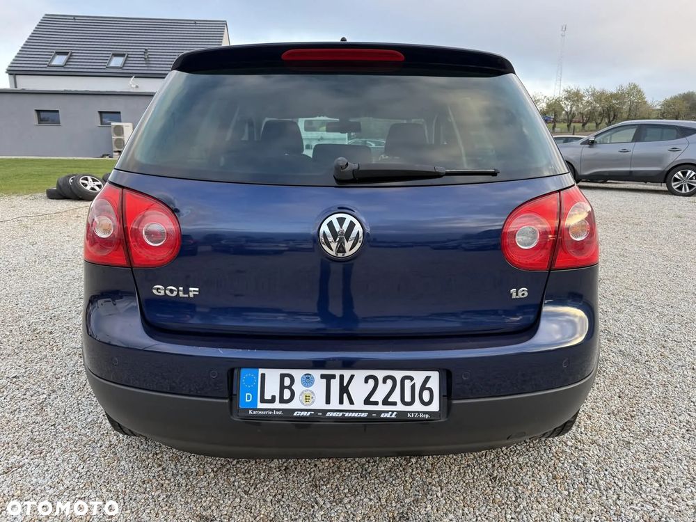 Volkswagen Golf 1.6 United - 6