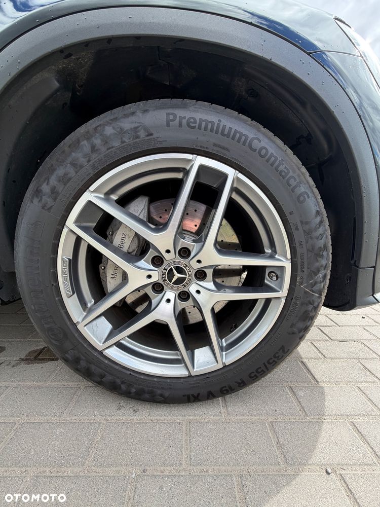 Mercedes-Benz GLC - 10