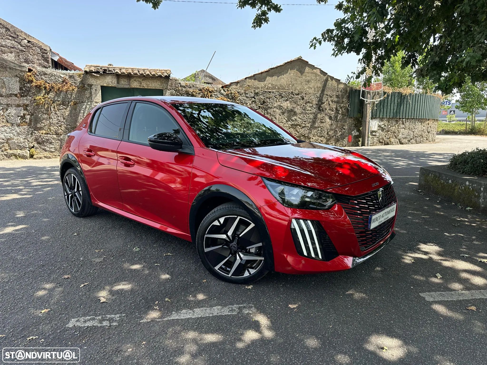 Peugeot e-208 50 kWh GT Pack - 1