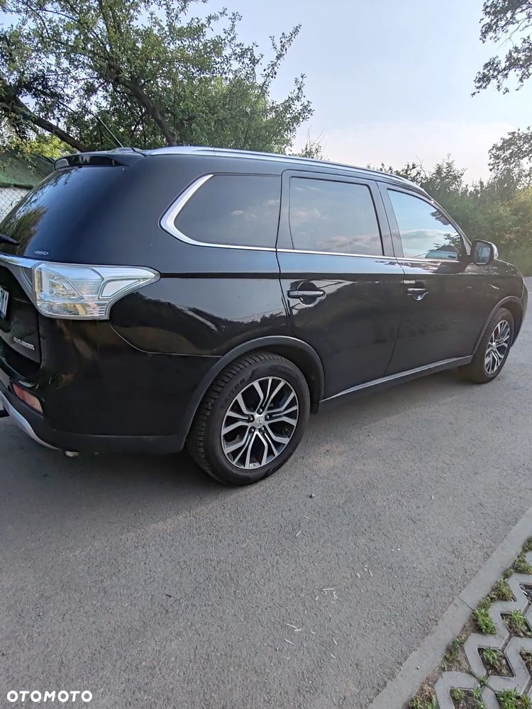 Mitsubishi Outlander 2.2 DI-D 4WD Instyle - 7