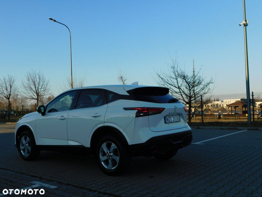 Nissan Qashqai - 4