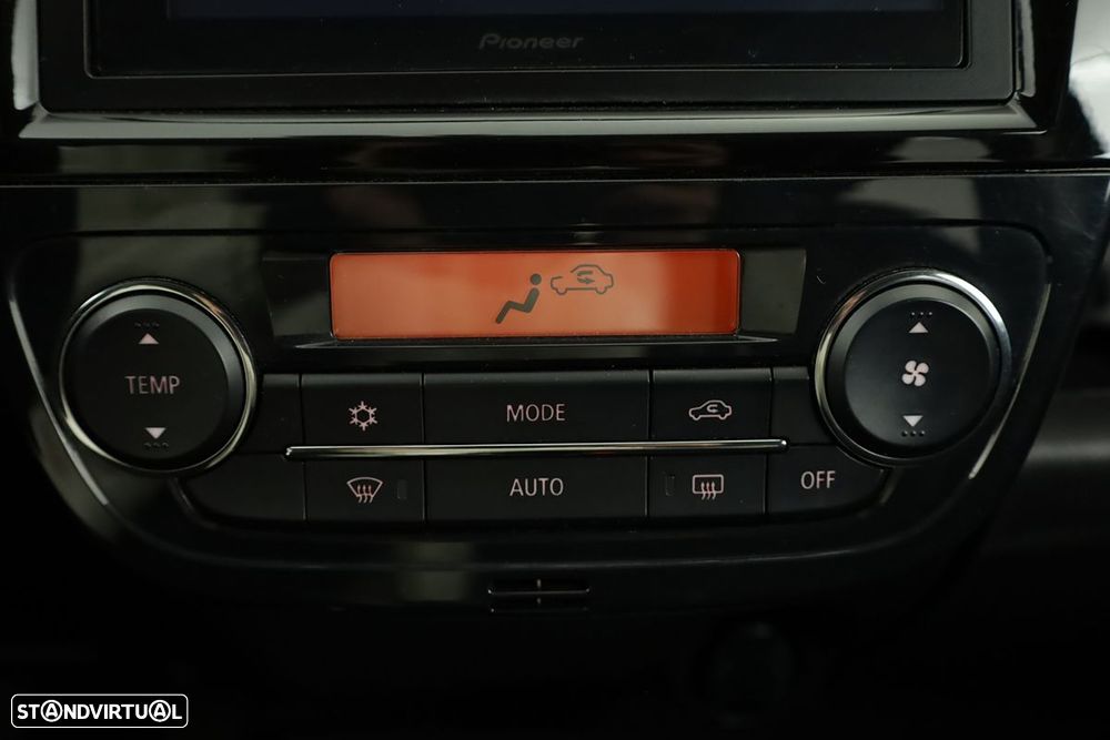 Mitsubishi Space Star 1.2 Connect Edition - 11