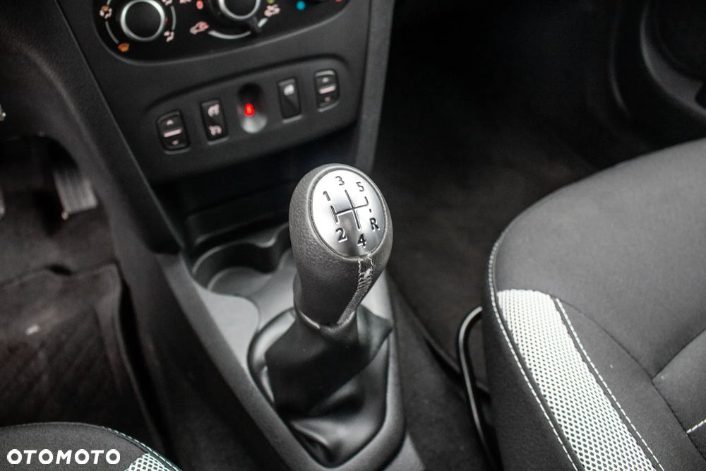 Dacia Logan MCV 0.9 TCe Stepway S&S - 22