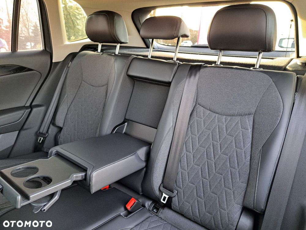 Volkswagen Tiguan 1.5 eTSI Life Plus DSG - 35