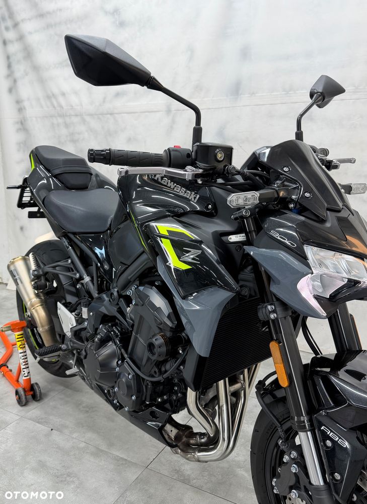 Kawasaki Z 900 - 22