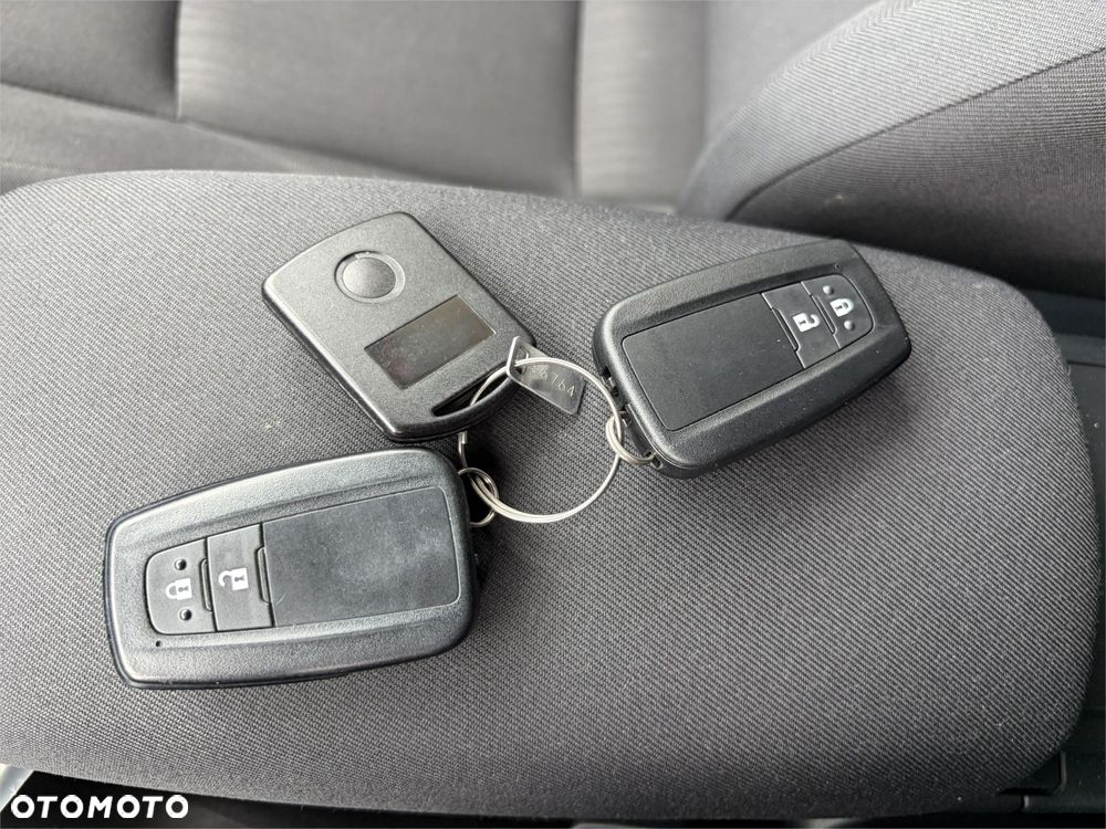 Toyota Corolla 1.8 Hybrid GPF Active - 19
