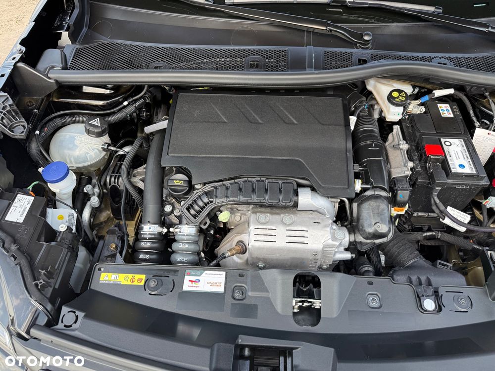 Peugeot 2008 TURBO 100 Allure - 19