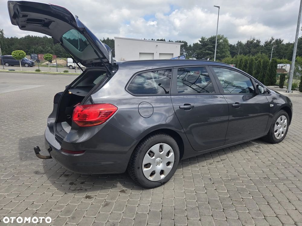 Opel Astra - 9