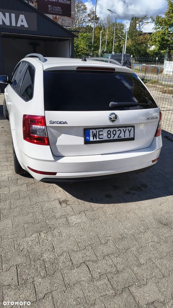 Skoda Octavia 1.6 TDI Ambition - 10