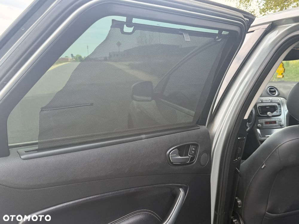 Ford Mondeo 2.0 TDCi Titanium - 22
