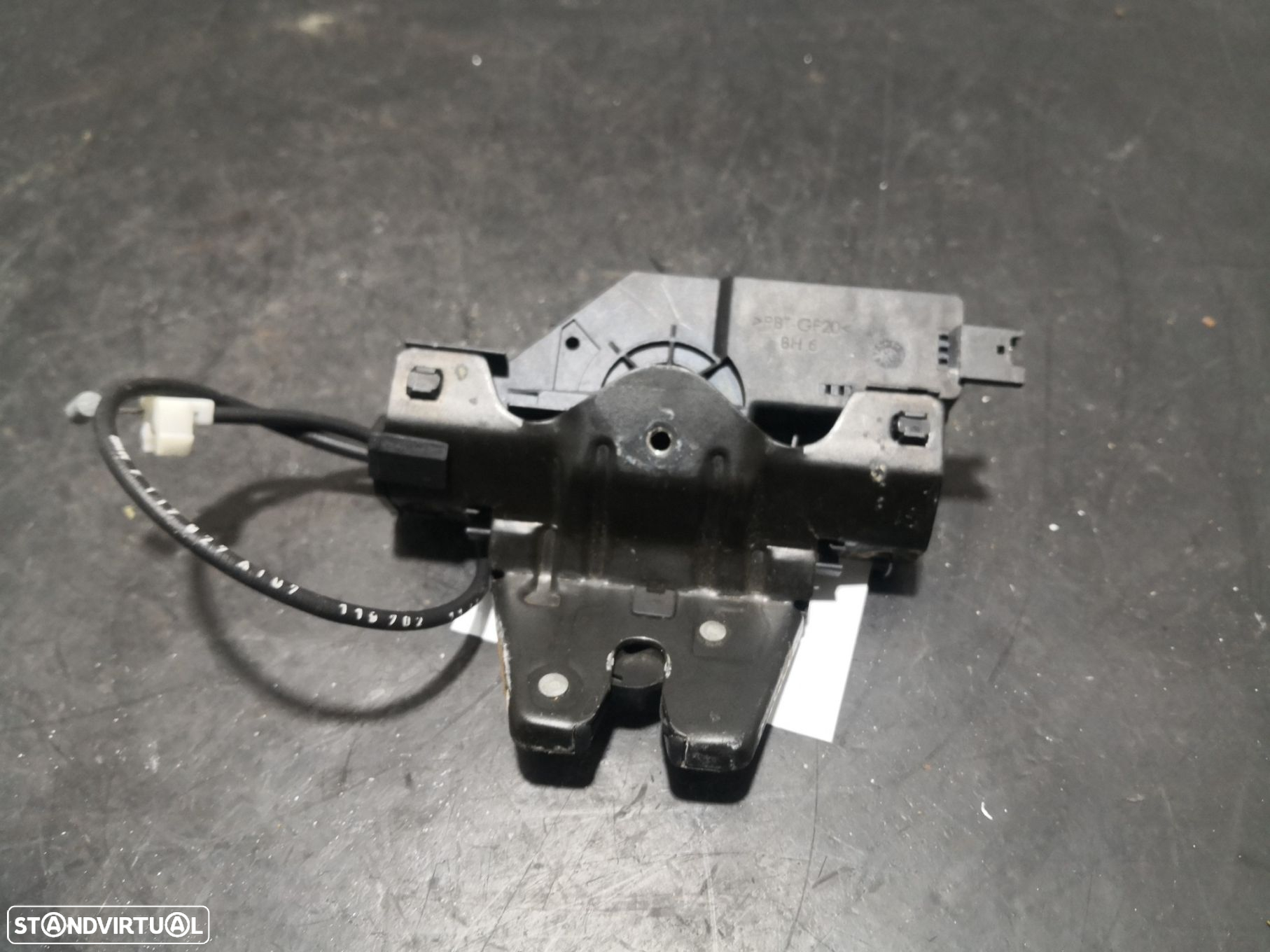 Fecho Da Mala Bmw 3 (E90) - 3