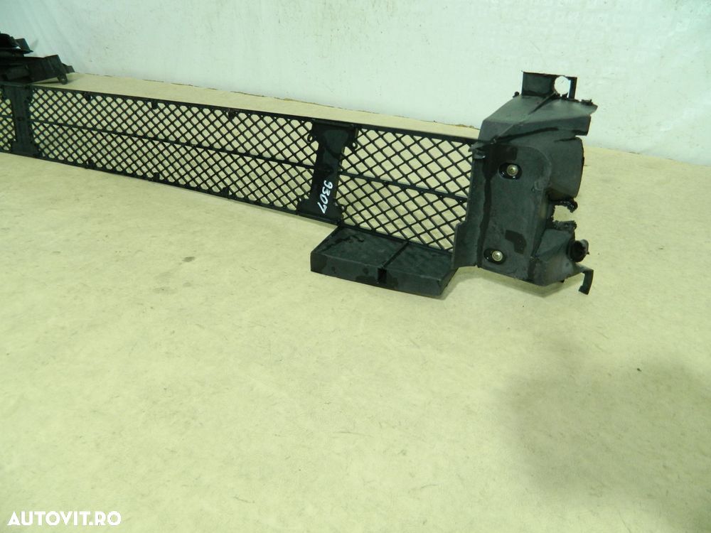 Grila intre proiectoare Fiat Ducato  /  Peugeot Boxer  /  Citroen Jumper, 2002, 2003, 2004, 2005, 2006, , LS130400904 - 5