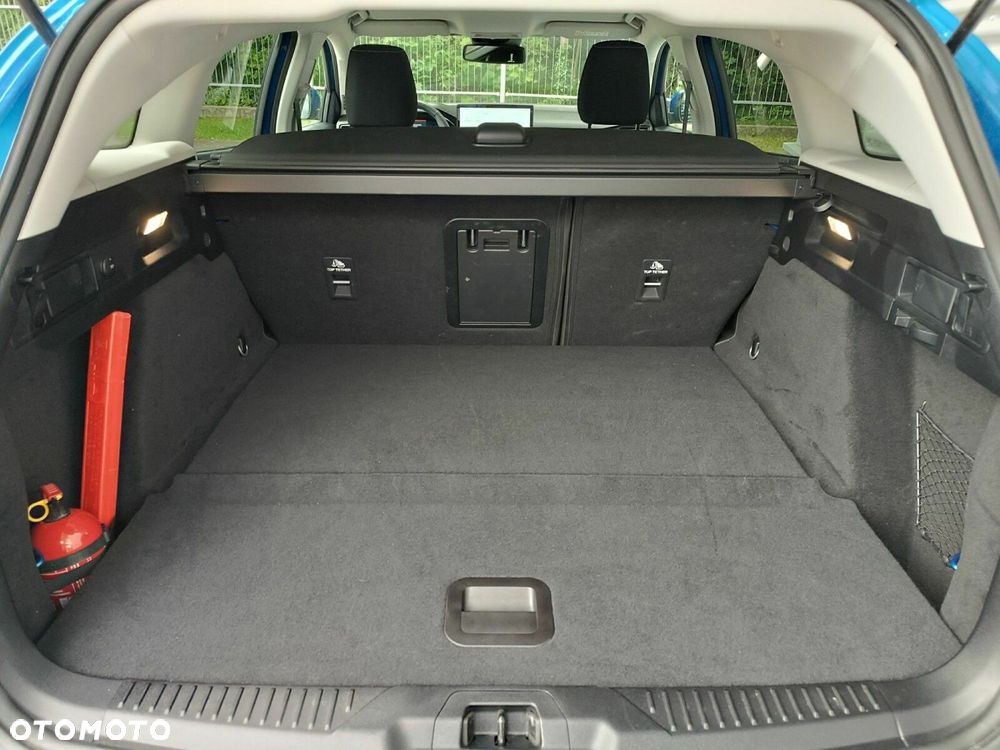 Ford Focus 1.0 EcoBoost Titanium X - 32