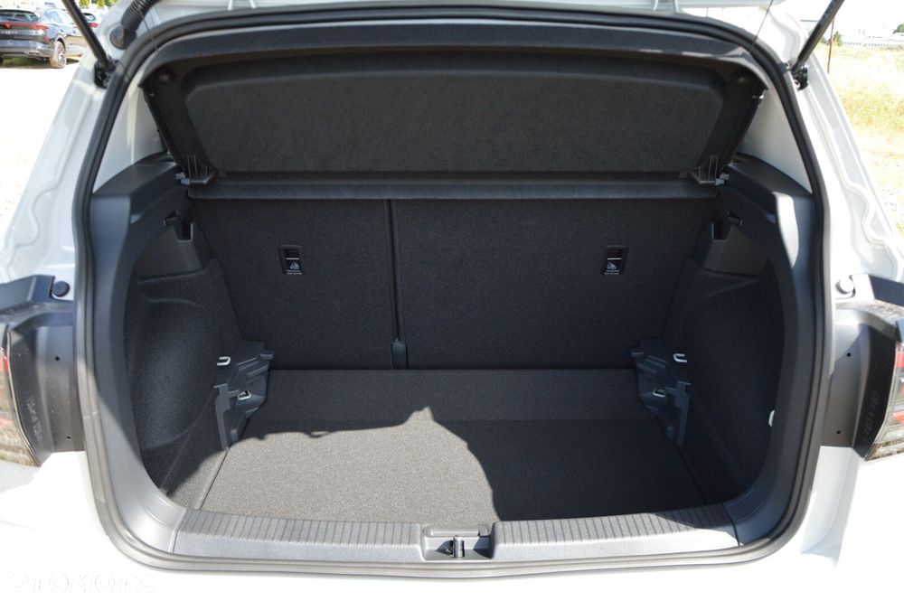 Volkswagen T-Cross - 31