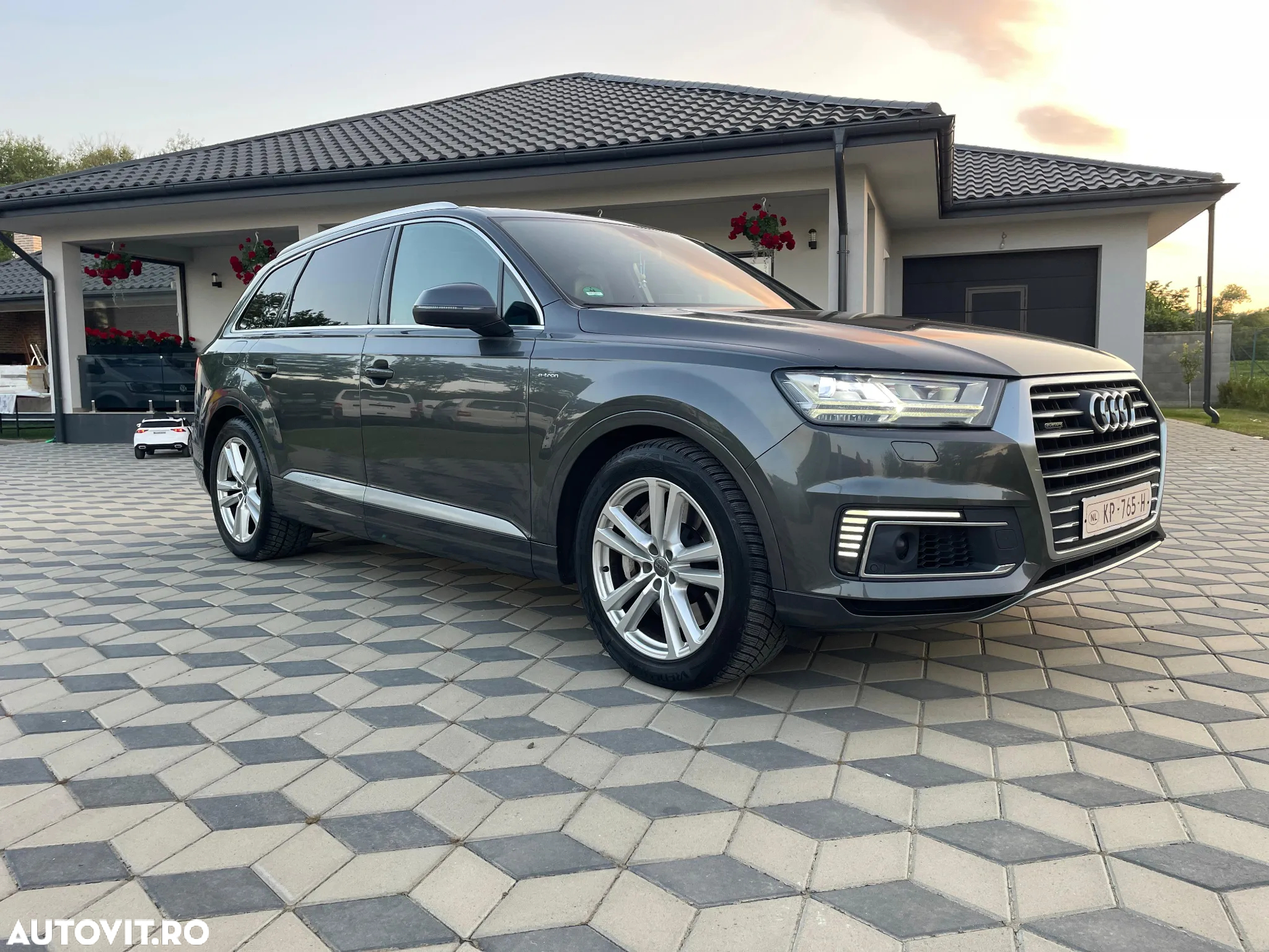 Audi Q7 - 3