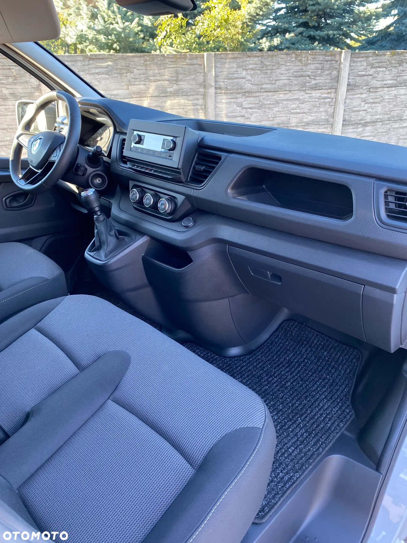 Renault TRAFIC L2H1 LONG 6 TYŚ KM PRZEBIEGU - 18