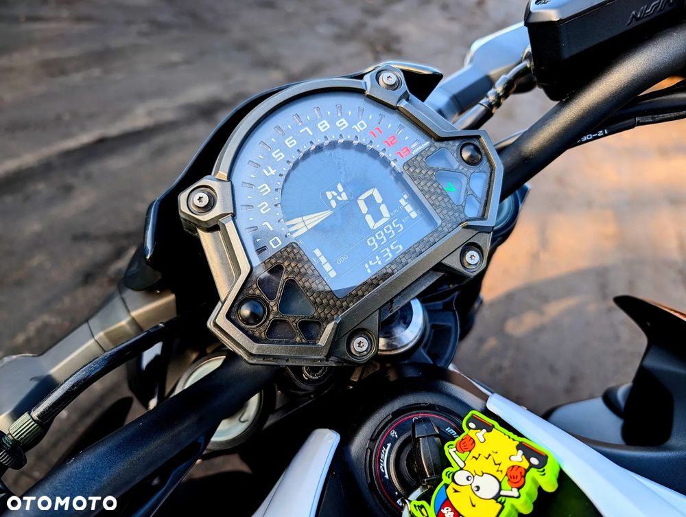 Kawasaki Z 900 - 6